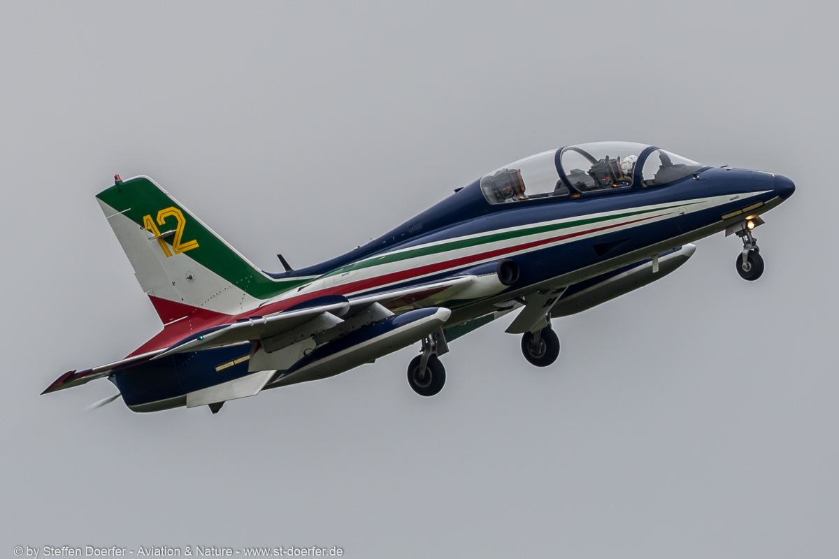 140JH3A6092