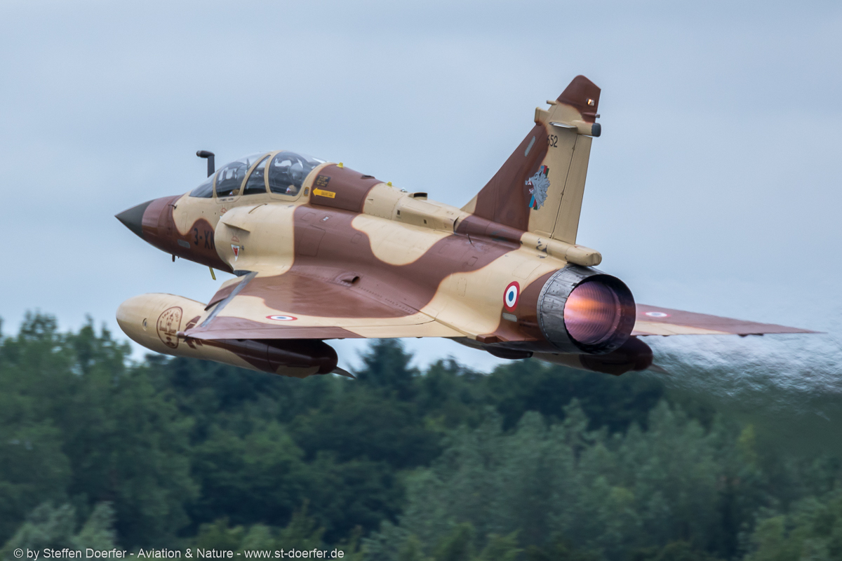 220IW5A8926