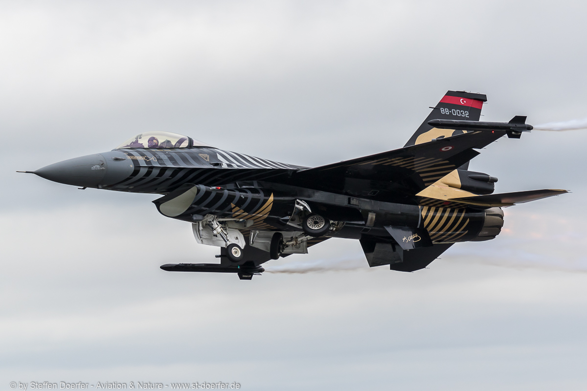 280IW5A8867