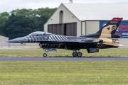 284IW5A8886