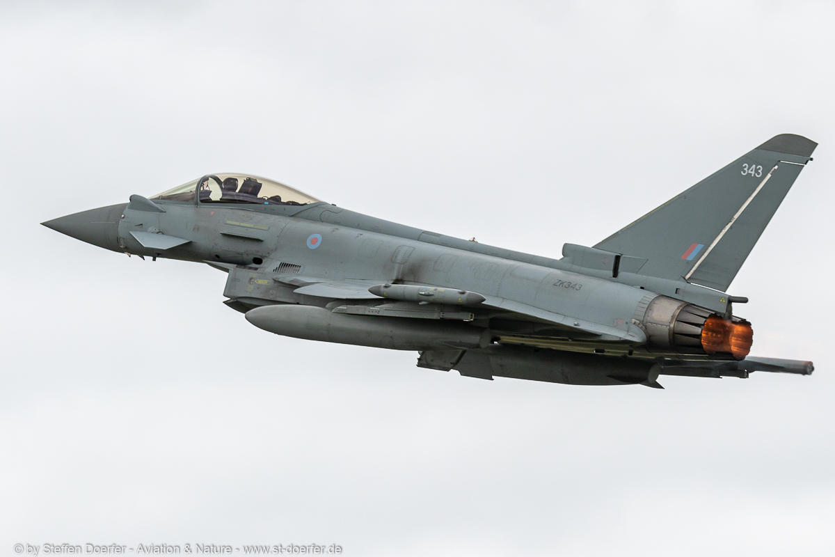 340IW5A3129