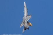 201JH3A3204