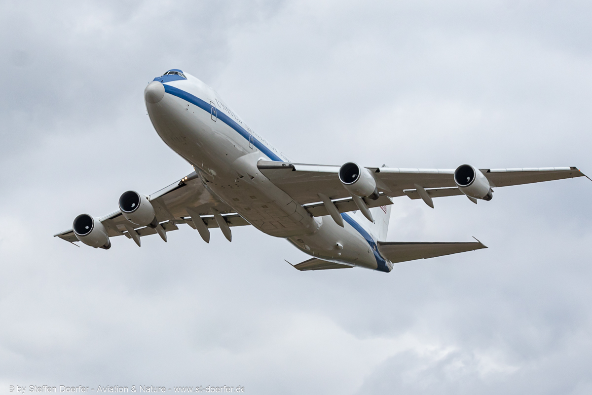 760JH3A8317