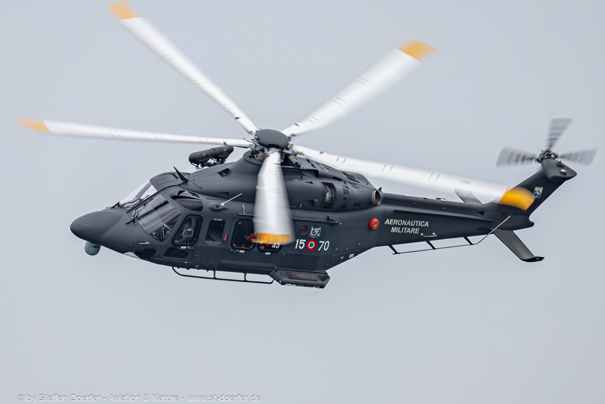 200CAA_1753