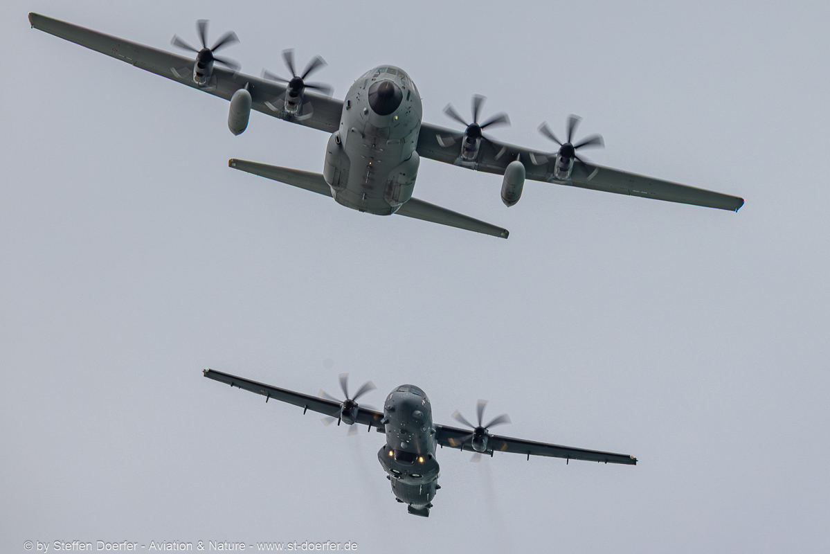 302CAA_7573