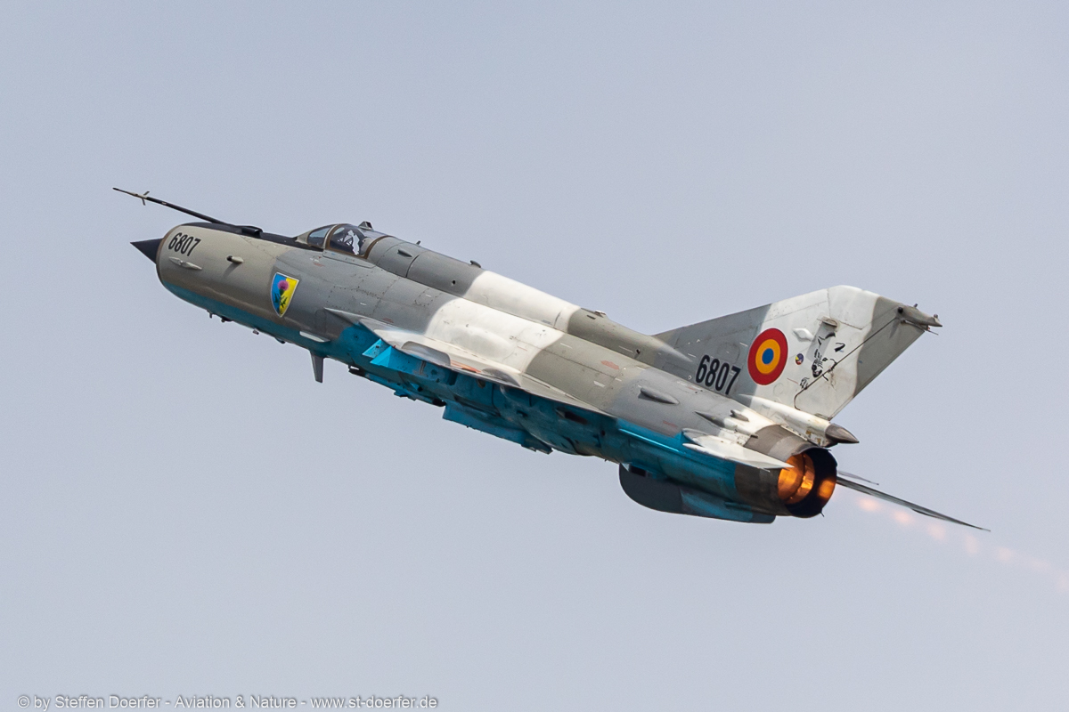 242IW5A3239