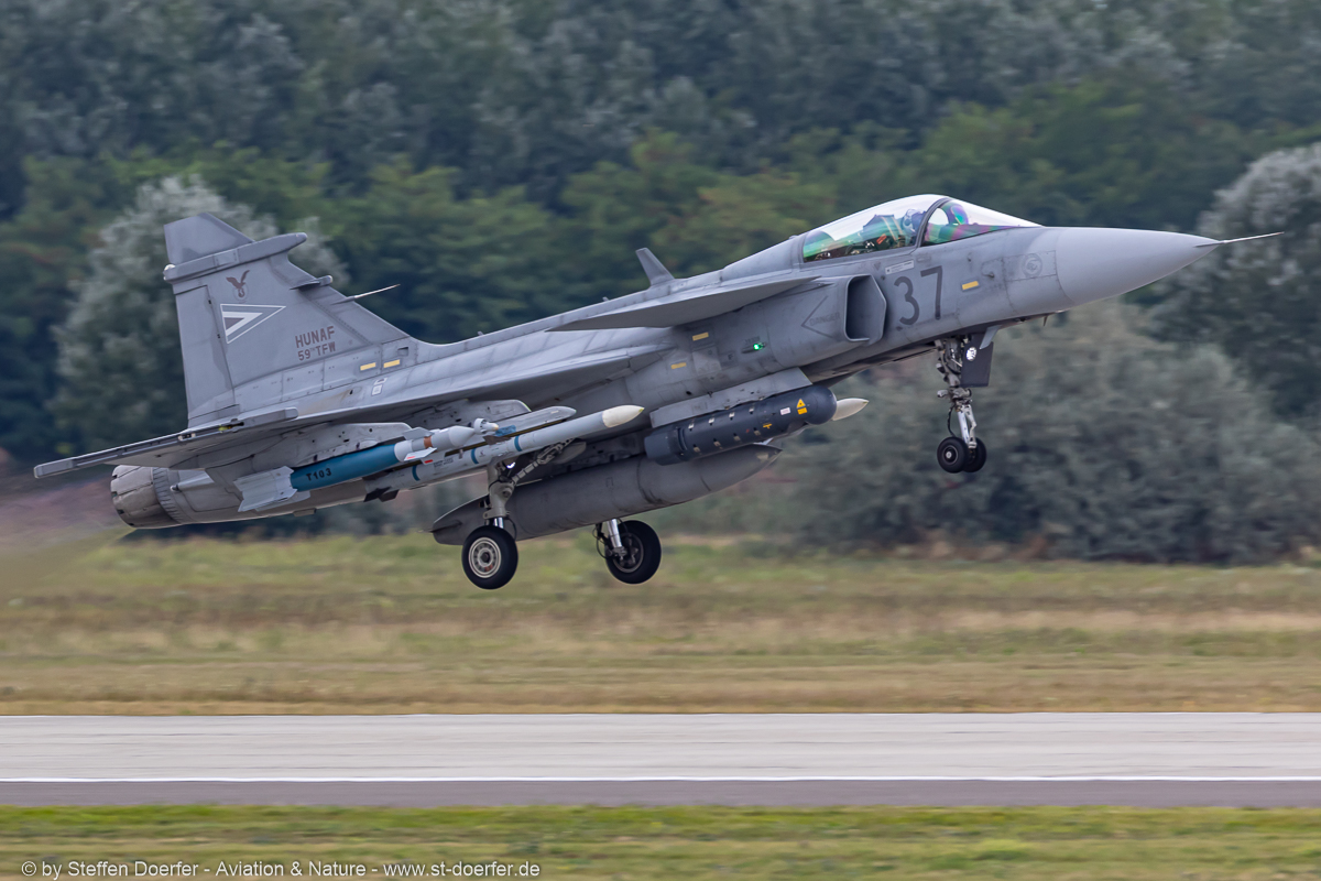 500IW5A4443