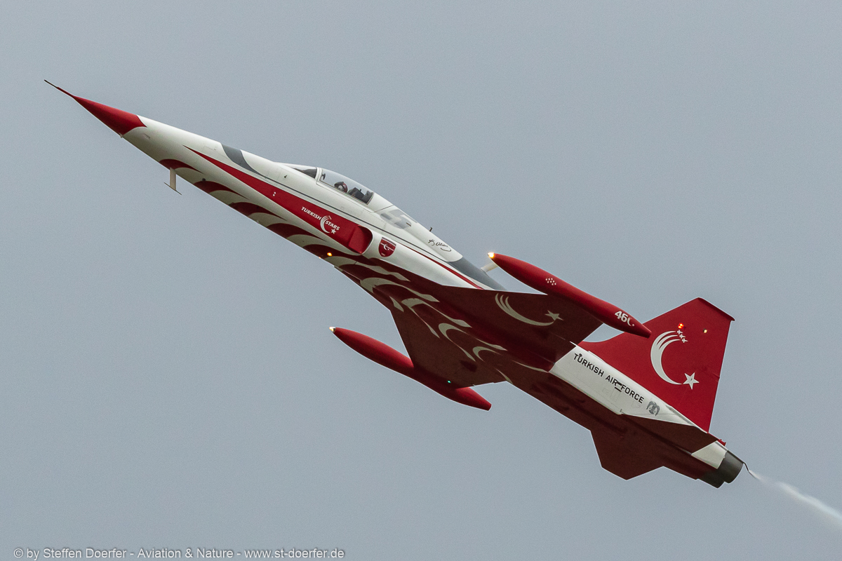 608JH3A2716