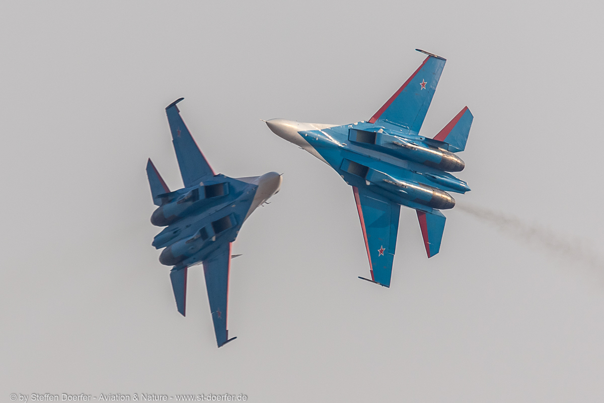 165JH3A2476