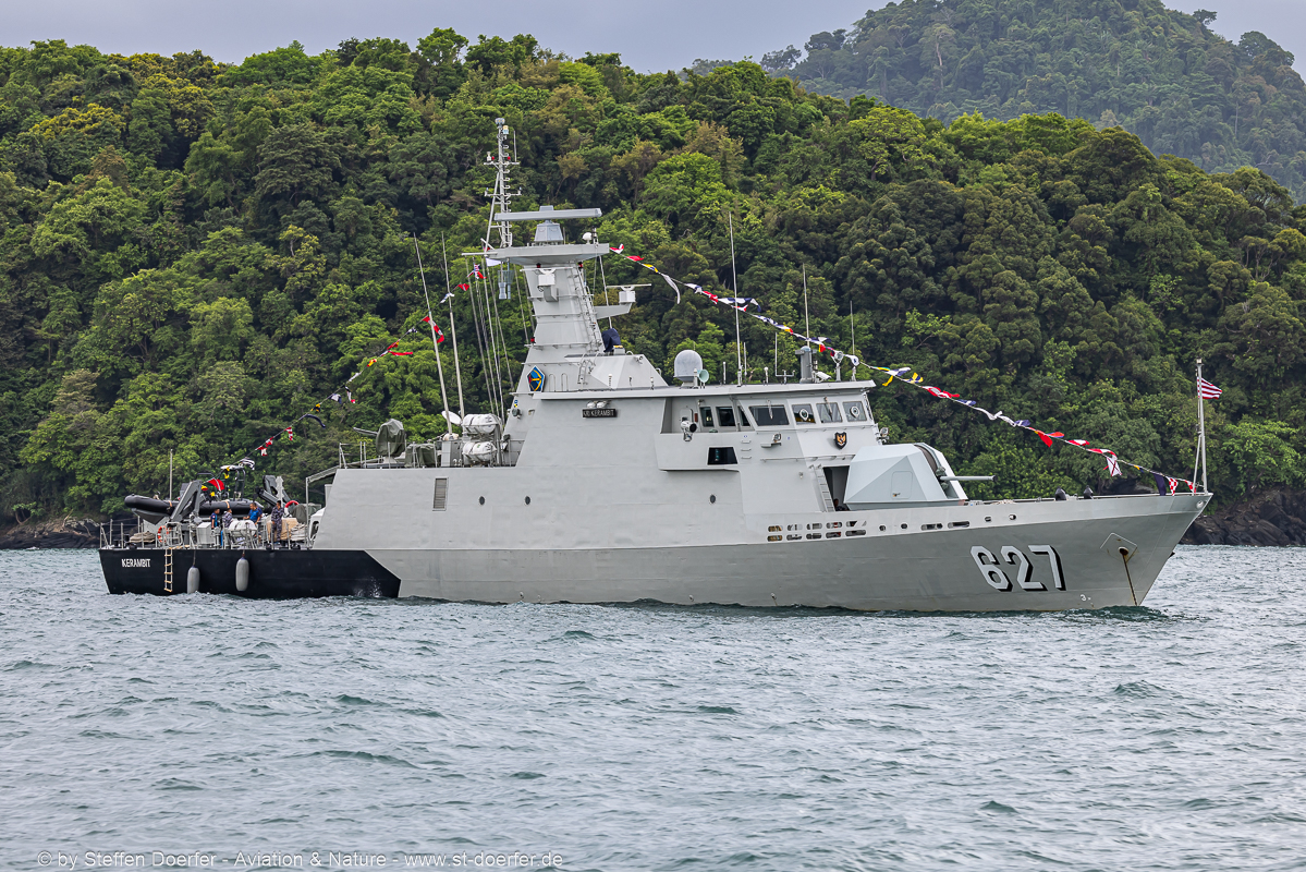 613-0Y2A1405