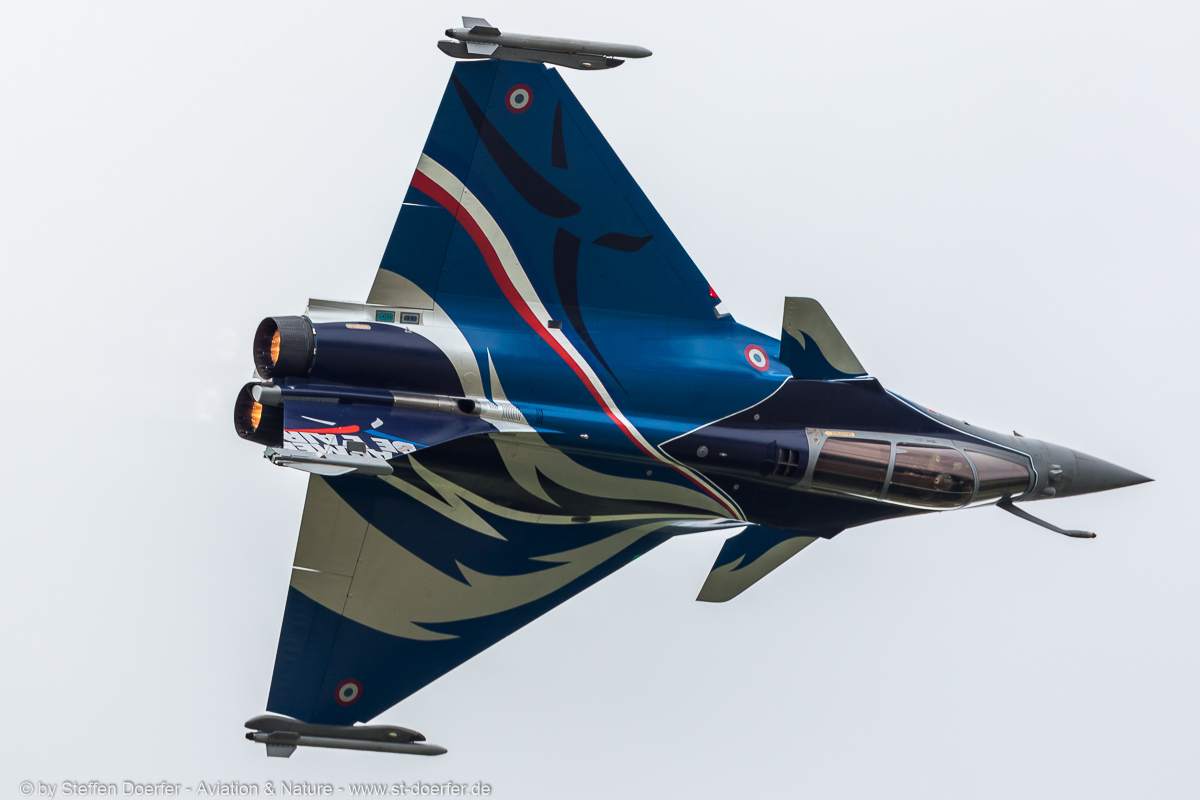 460JH3A4853