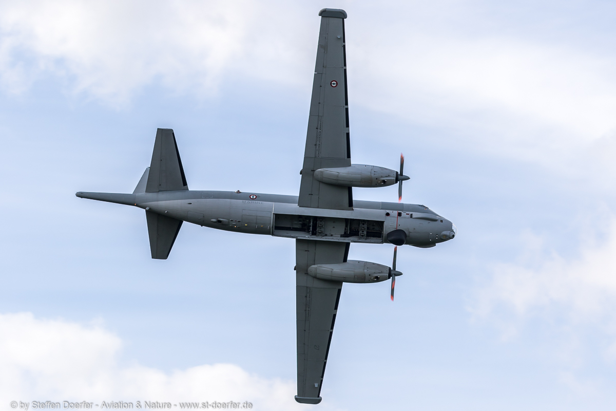 642IW5A6230