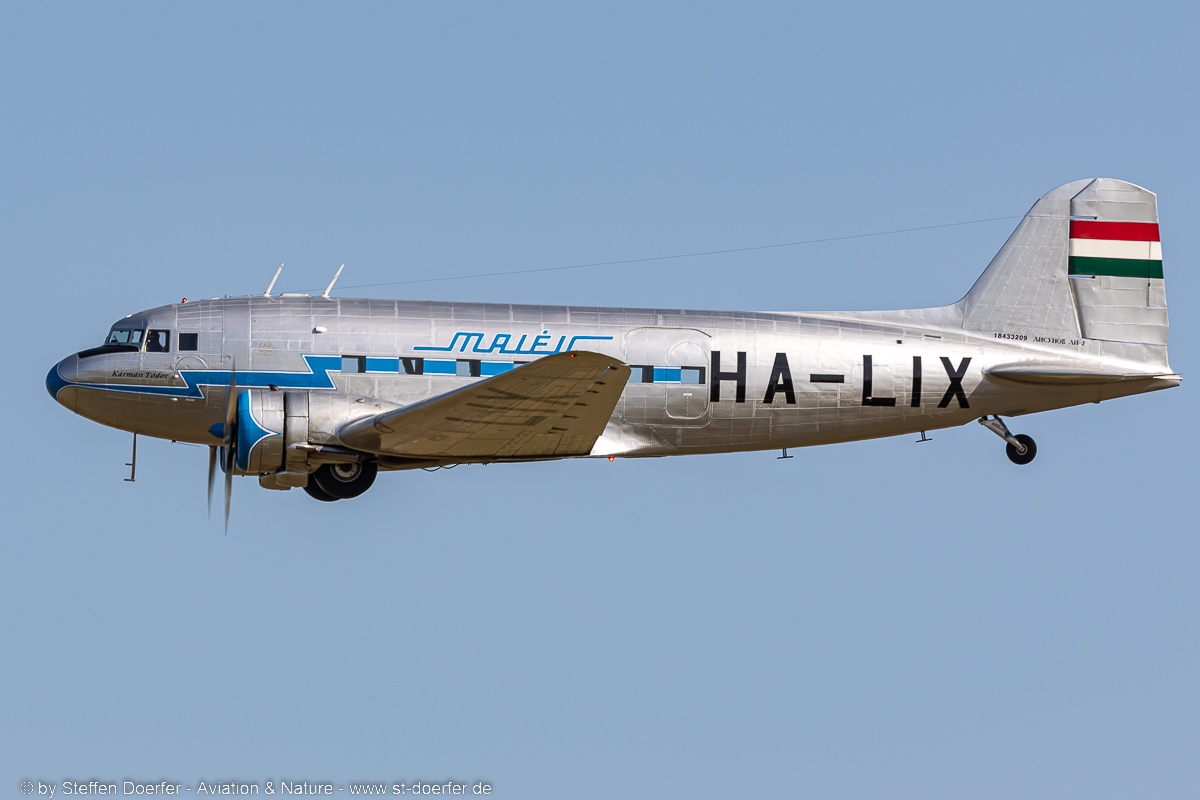 202JH3A2075