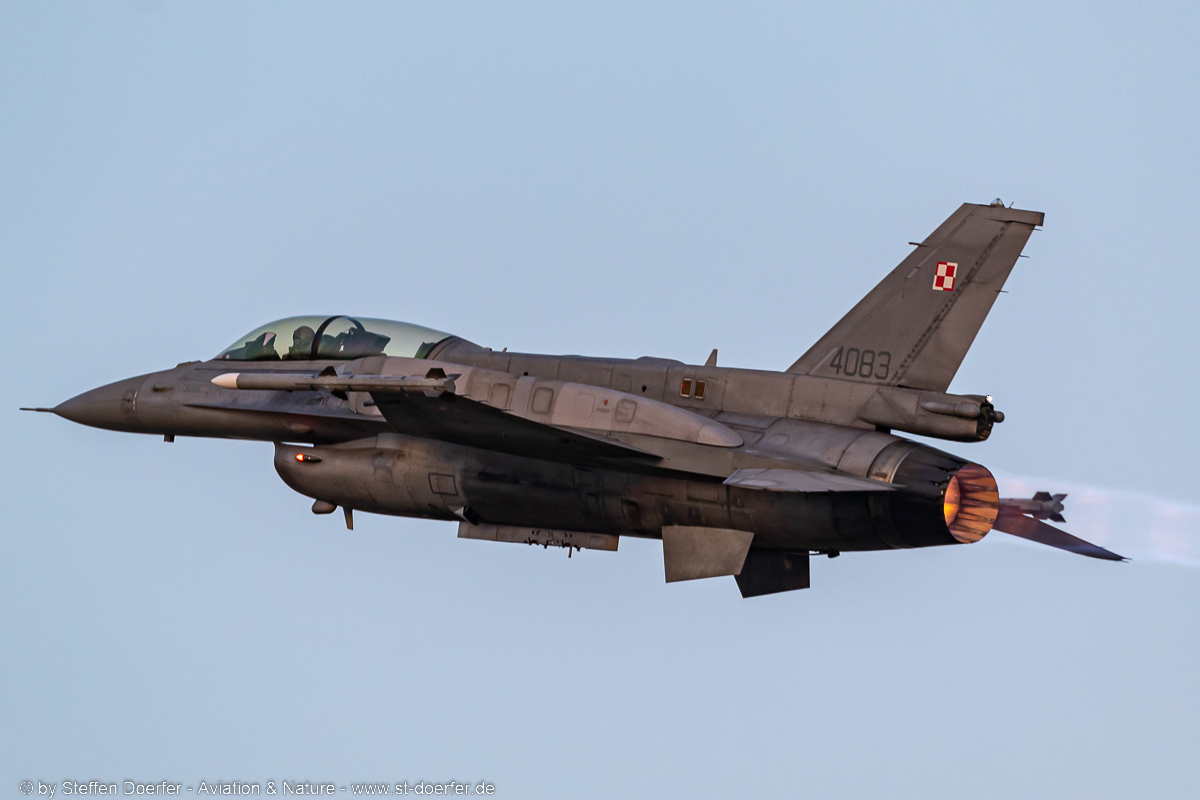 441IW5A5489