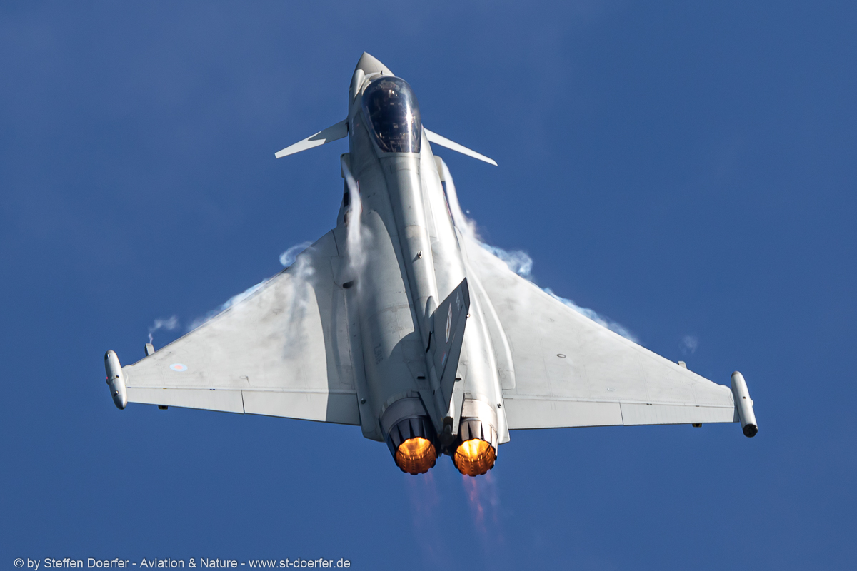 241IW5A7007
