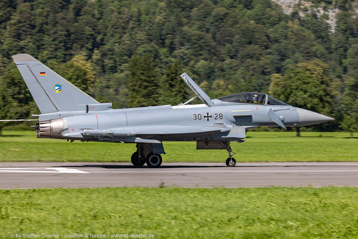 263-0Y2A3737
