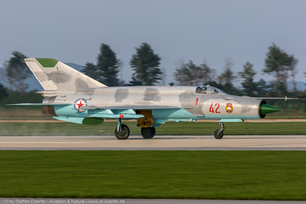 323JH3A3108