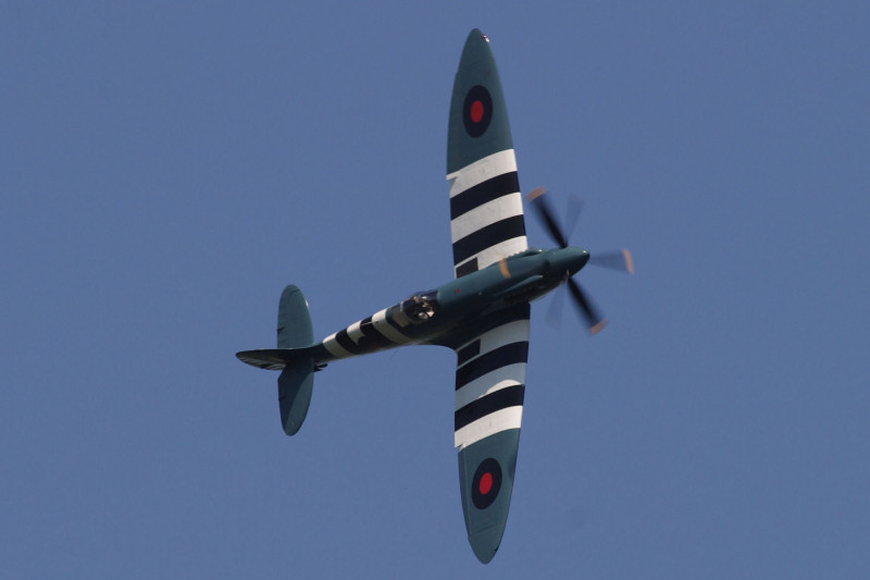 083CRW_9804