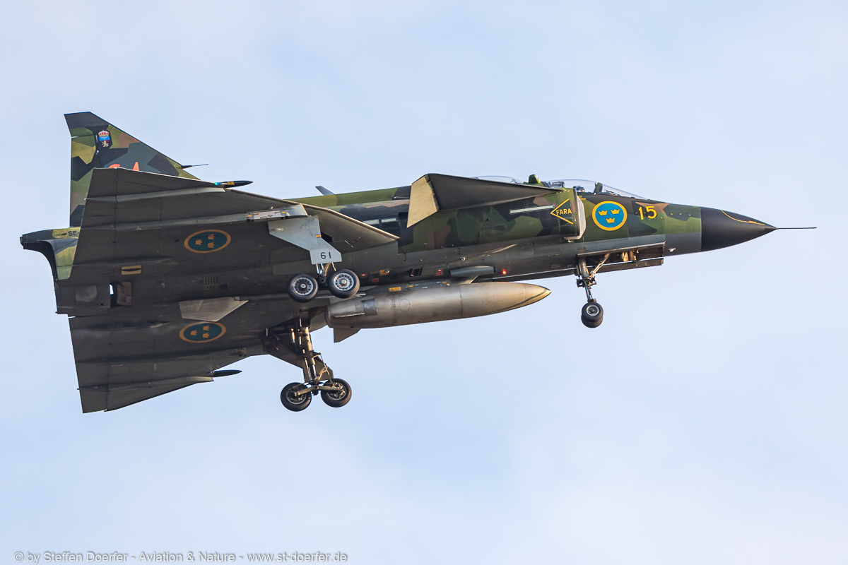 200IW5A2639
