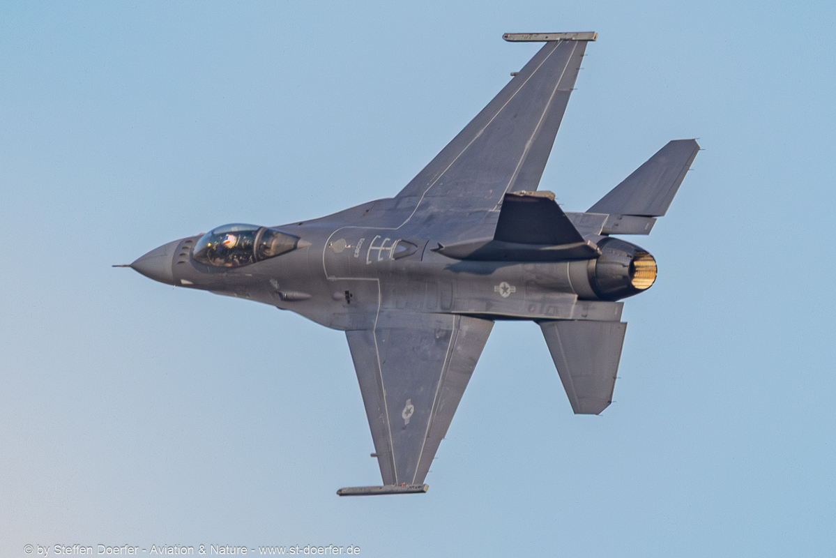 200CAA_6367