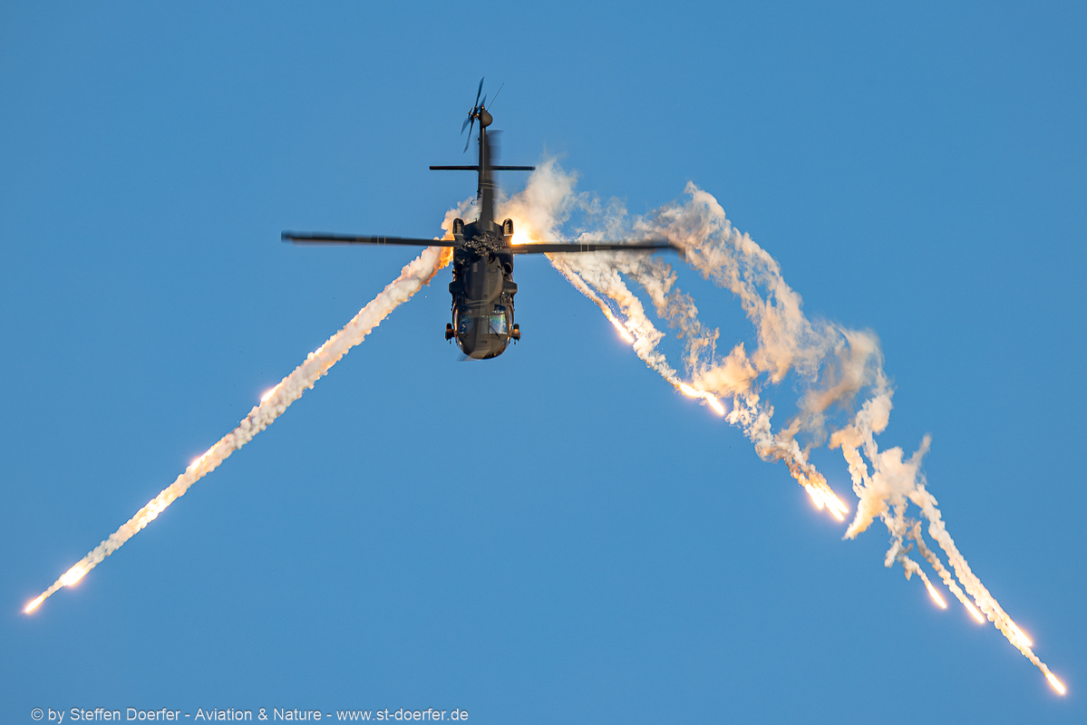 220CAA_6632