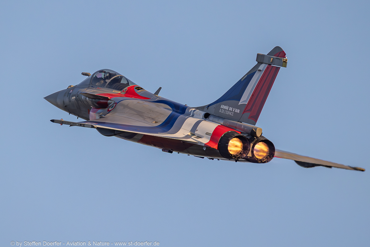 264CAA_6963