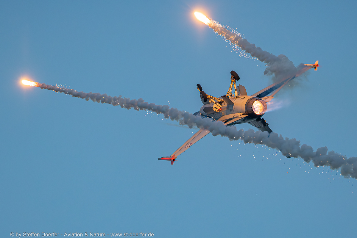 300CAA_7949