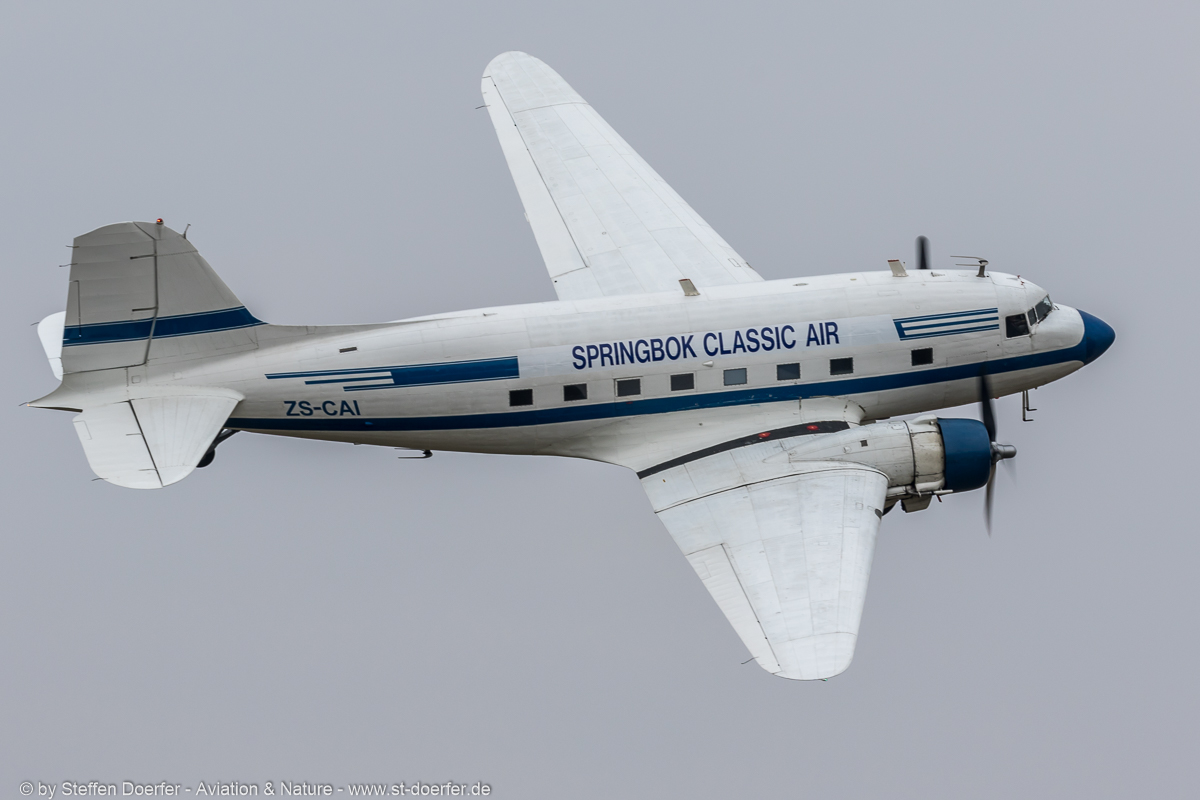 702JH3A3604