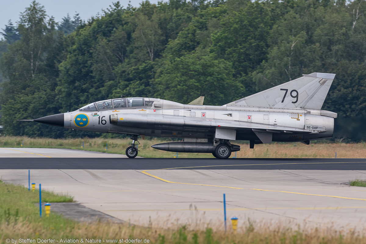 121IW5A9662