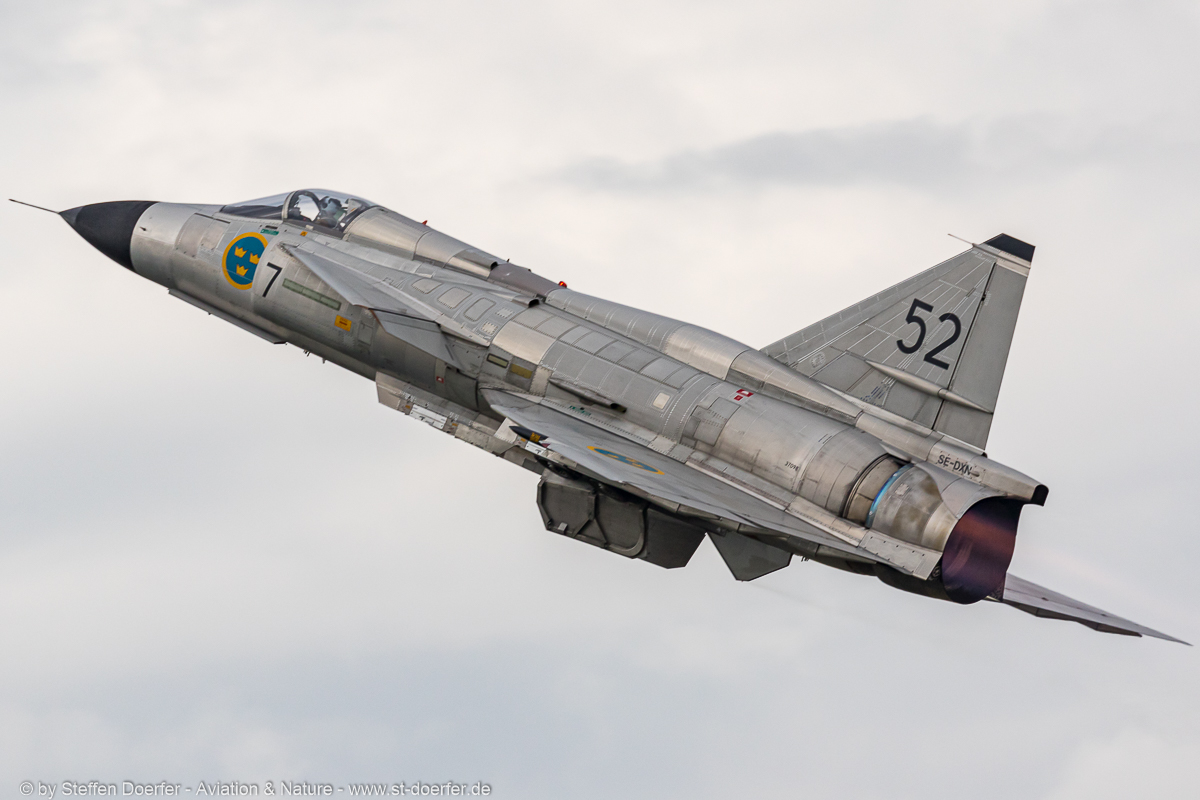 243IW5A0018