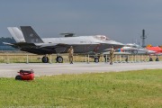 741IW5A0119