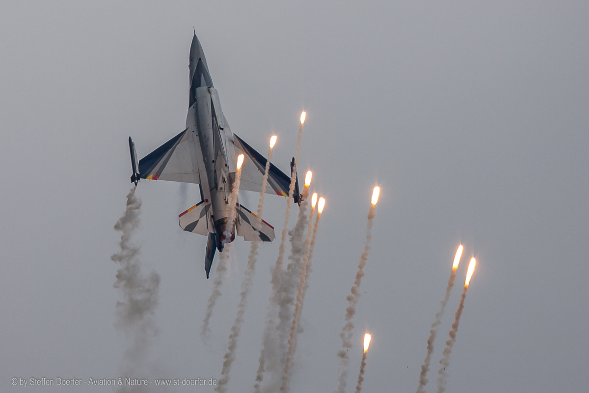 300IMG_7795