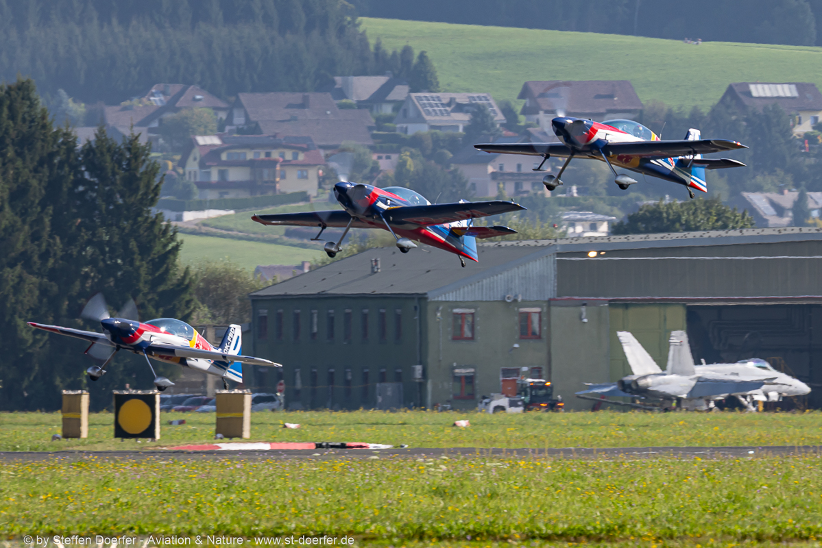 142CAA_8398