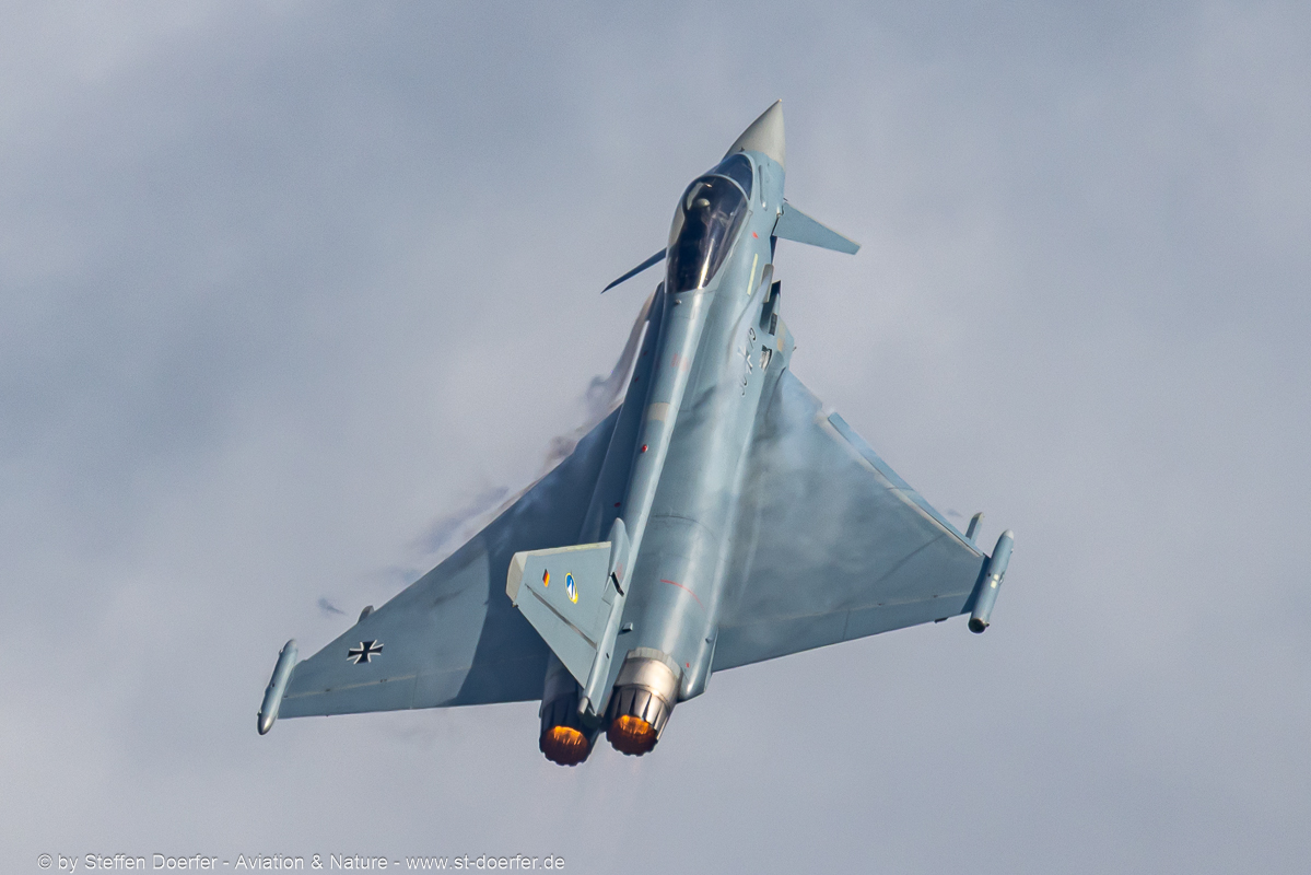 220CAA_9883