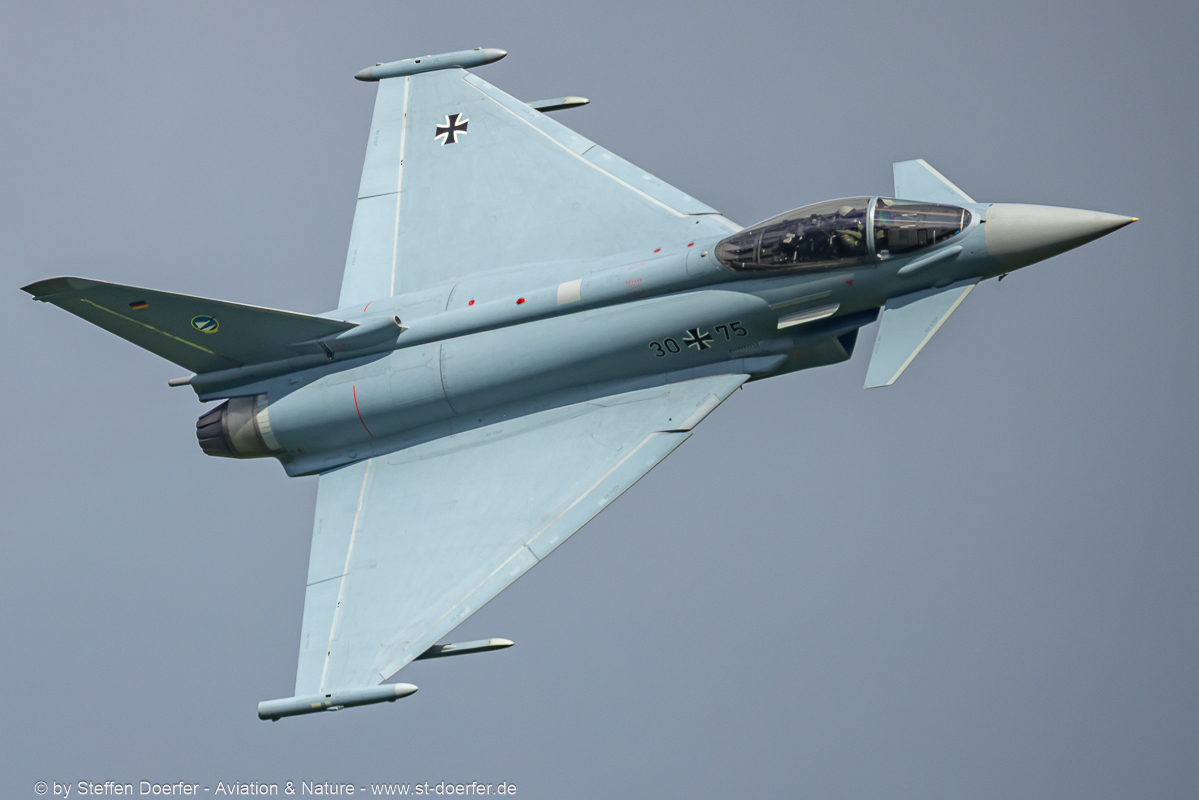 220CAA_9926