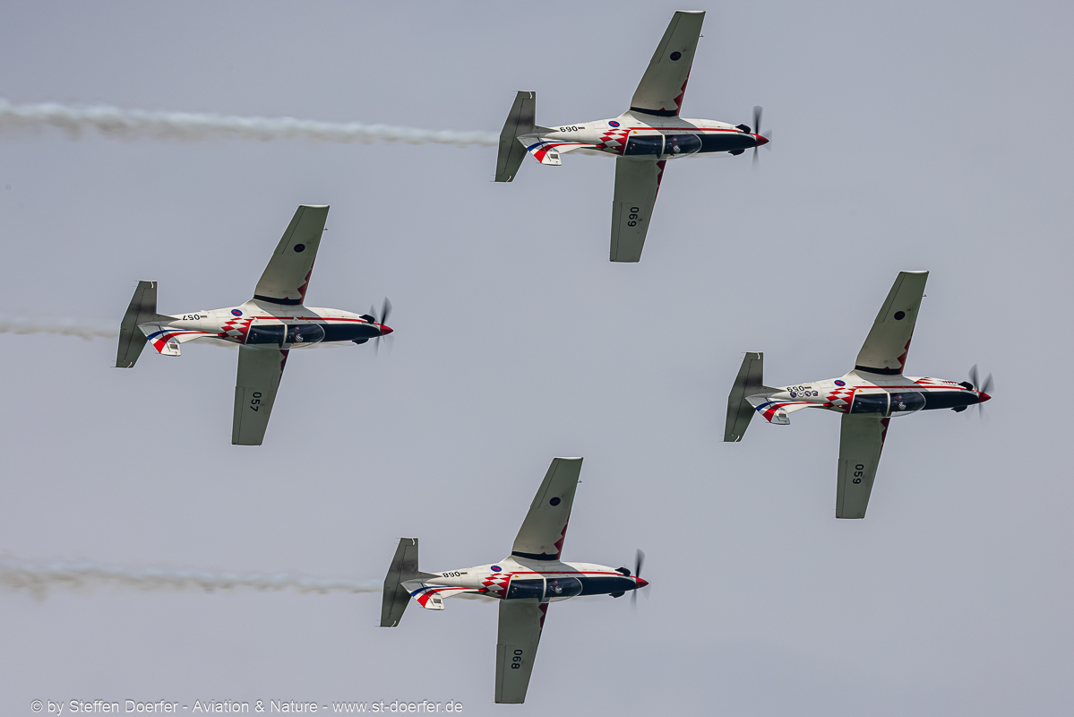 561CAA_4870