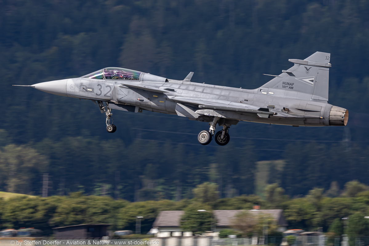 580CAA_3611