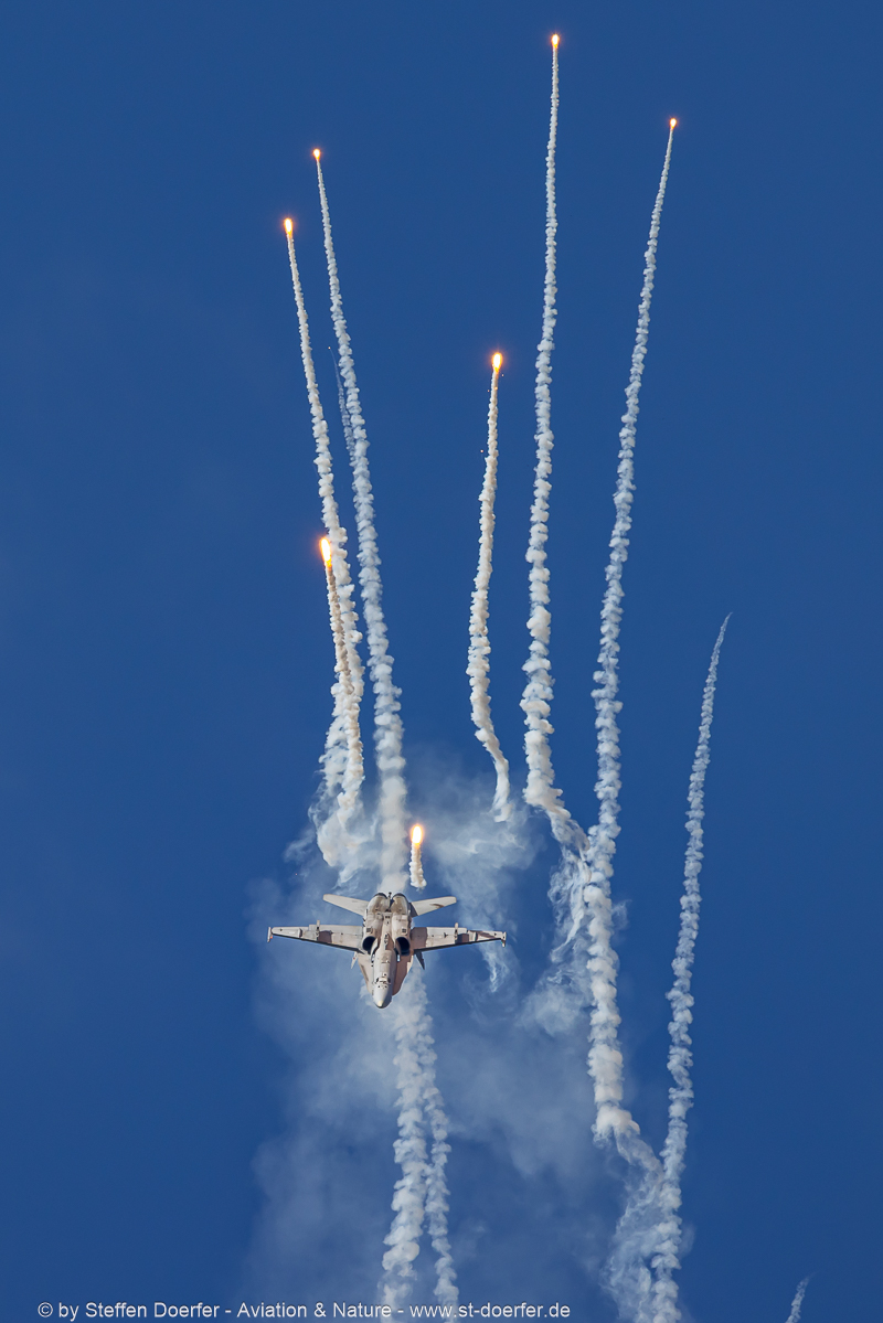 620CAA_3990