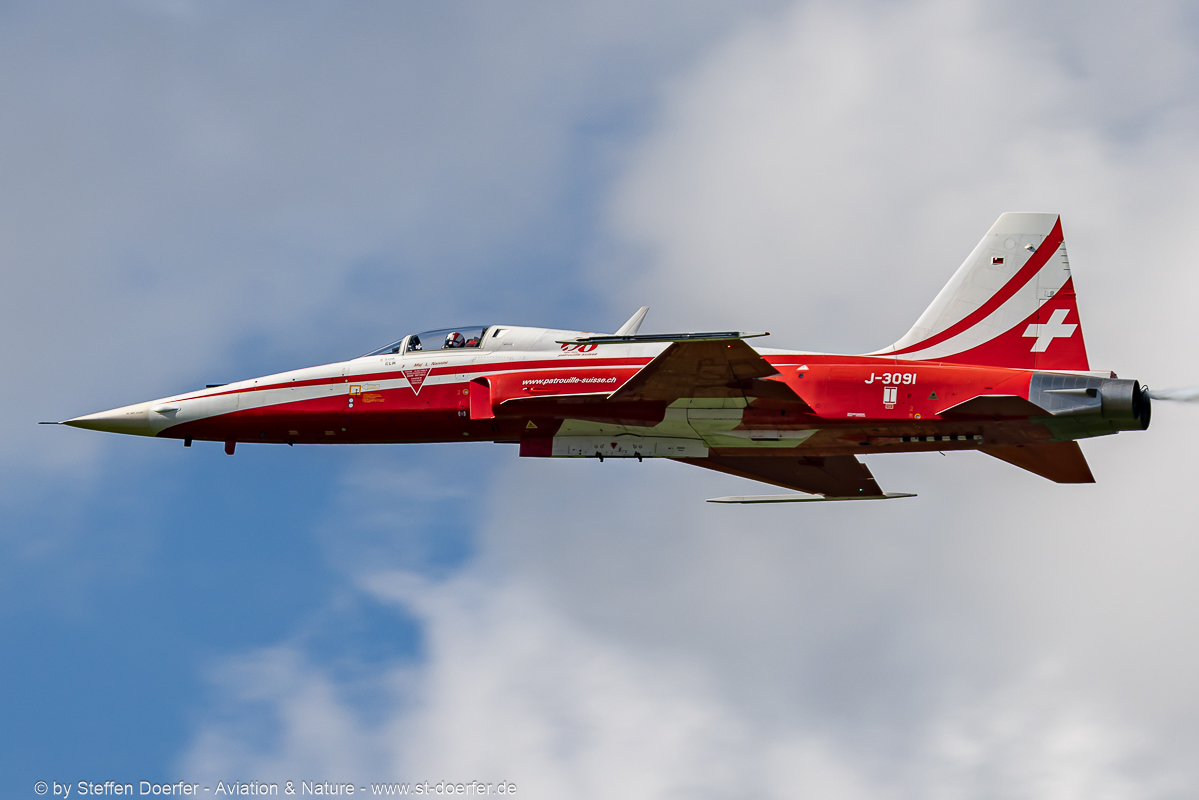 664CAA_4852