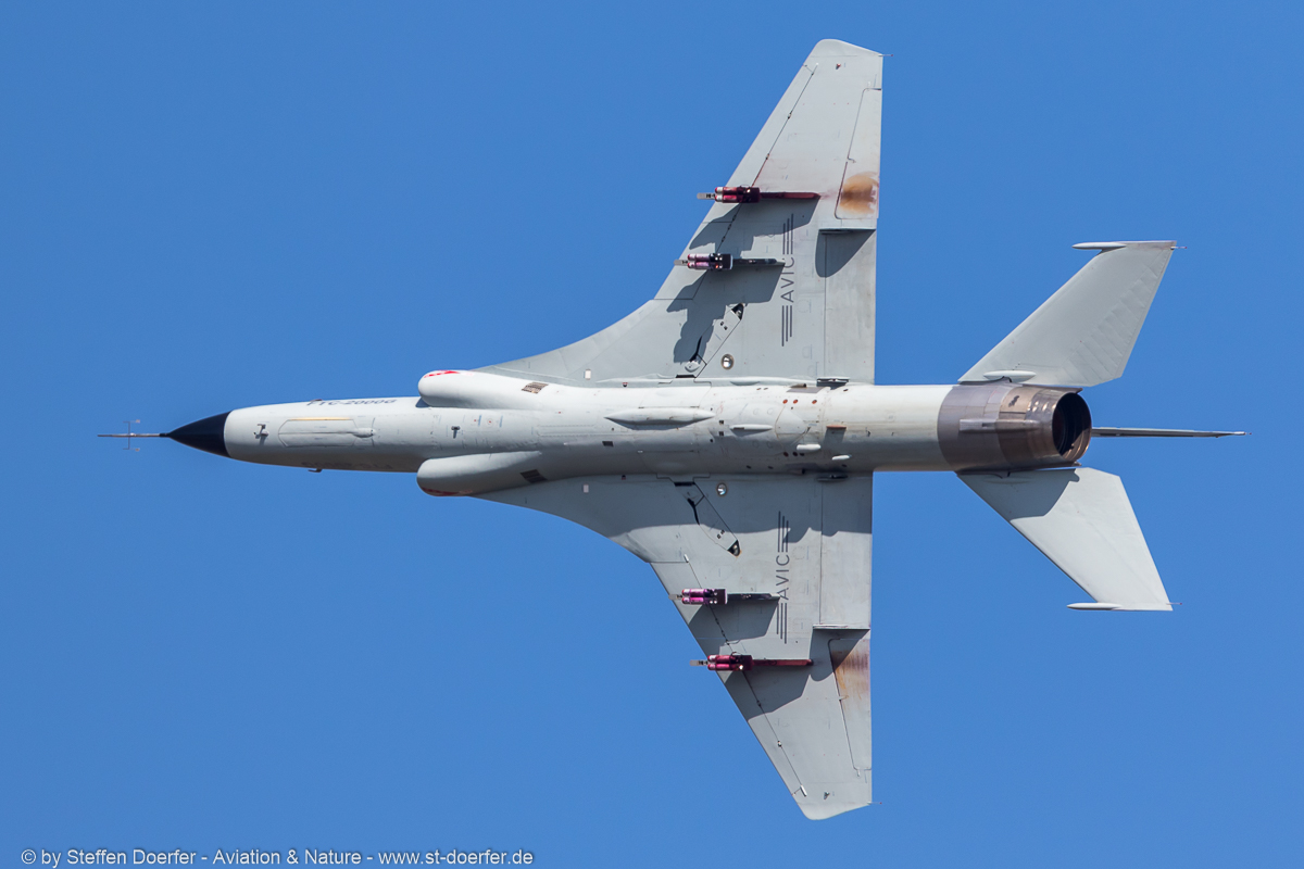 201JH3A2233